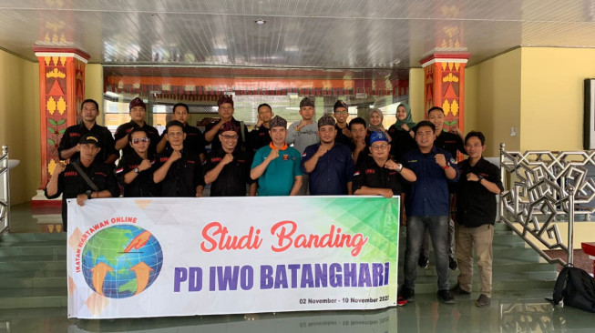 PD IWO Batanghari Study Banding ke Lampung Barat