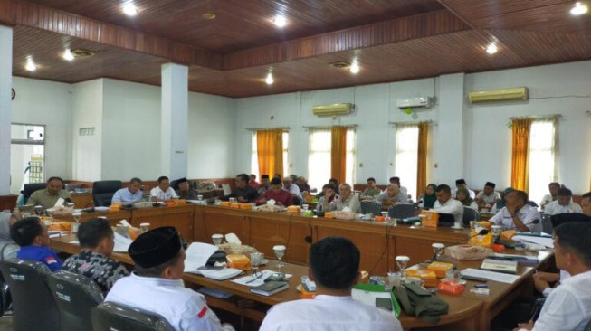 DPRD Batanghari Gelar RDP Terkait Kisruh Pilkades Aurgading