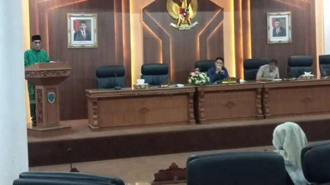 Wakil Bupati Batanghari Sampaikan LKPJ Tahun Anggaran 2023 ke DPRD